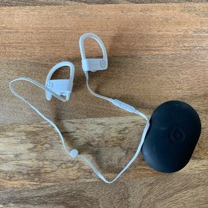 Powerbeats